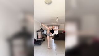[3084 of 3935 Vids] Bree Louise (bree_louisexoxo aka breebbydance) OnlyFans Leaks Nude