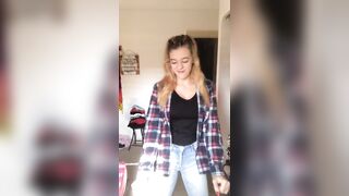 [3262 of 3935 Vids] Bree Louise (bree_louisexoxo aka breebbydance) OnlyFans Leaks Nude