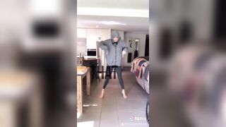 [328 of 3935 Vids] Bree Louise (bree_louisexoxo aka breebbydance) OnlyFans Leaks Nude