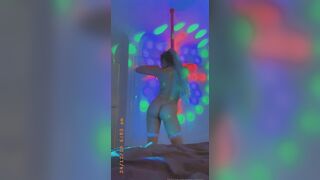 [3354 of 3935 Vids] Bree Louise (bree_louisexoxo aka breebbydance) OnlyFans Leaks Nude