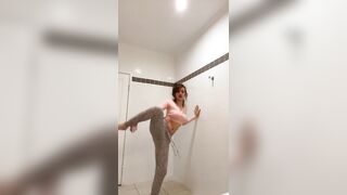 [3437 of 3935 Vids] Bree Louise (bree_louisexoxo aka breebbydance) OnlyFans Leaks Nude