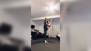 [3469 of 3935 Vids] Bree Louise (bree_louisexoxo aka breebbydance) OnlyFans Leaks Nude