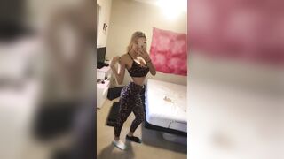 [3491 of 3935 Vids] Bree Louise (bree_louisexoxo aka breebbydance) OnlyFans Leaks Nude