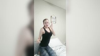 [351 of 3935 Vids] Bree Louise (bree_louisexoxo aka breebbydance) OnlyFans Leaks Nude