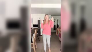 [3536 of 3935 Vids] Bree Louise (bree_louisexoxo aka breebbydance) OnlyFans Leaks Nude