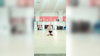 [3574 of 3935 Vids] Bree Louise (bree_louisexoxo aka breebbydance) OnlyFans Leaks Nude