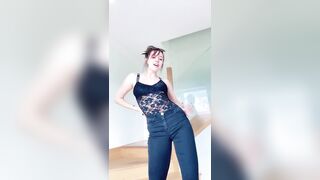 [3582 of 3935 Vids] Bree Louise (bree_louisexoxo aka breebbydance) OnlyFans Leaks Nude
