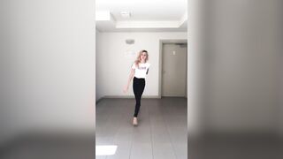 [3585 of 3935 Vids] Bree Louise (bree_louisexoxo aka breebbydance) OnlyFans Leaks Nude