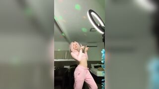 [3625 of 3935 Vids] Bree Louise (bree_louisexoxo aka breebbydance) OnlyFans Leaks Nude