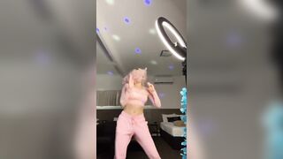[3625 of 3935 Vids] Bree Louise (bree_louisexoxo aka breebbydance) OnlyFans Leaks Nude