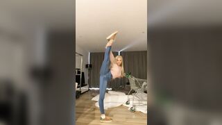 [3650 of 3935 Vids] Bree Louise (bree_louisexoxo aka breebbydance) OnlyFans Leaks Nude