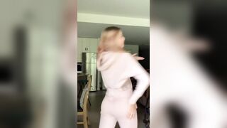 [3807 of 3935 Vids] Bree Louise (bree_louisexoxo aka breebbydance) OnlyFans Leaks Nude