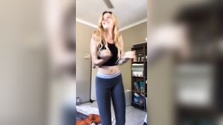 [435 of 3935 Vids] Bree Louise (bree_louisexoxo aka breebbydance) OnlyFans Leaks Nude