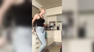 [448 of 3935 Vids] Bree Louise (bree_louisexoxo aka breebbydance) OnlyFans Leaks Nude