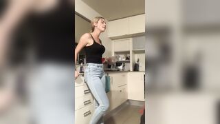 [448 of 3935 Vids] Bree Louise (bree_louisexoxo aka breebbydance) OnlyFans Leaks Nude