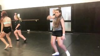 [470 of 3935 Vids] Bree Louise (bree_louisexoxo aka breebbydance) OnlyFans Leaks Nude