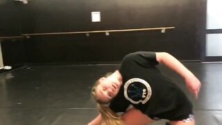 [470 of 3935 Vids] Bree Louise (bree_louisexoxo aka breebbydance) OnlyFans Leaks Nude