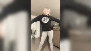 [475 of 3935 Vids] Bree Louise (bree_louisexoxo aka breebbydance) OnlyFans Leaks Nude