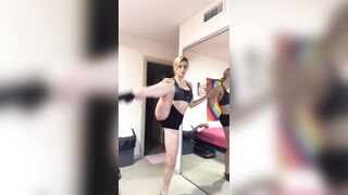 [592 of 3935 Vids] Bree Louise (bree_louisexoxo aka breebbydance) OnlyFans Leaks Nude