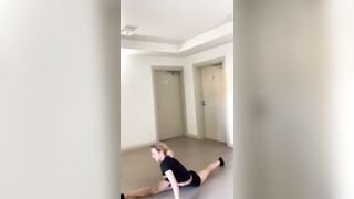 [619 of 3935 Vids] Bree Louise (bree_louisexoxo aka breebbydance) OnlyFans Leaks Nude