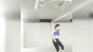 [702 of 3935 Vids] Bree Louise (bree_louisexoxo aka breebbydance) OnlyFans Leaks Nude