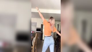 [712 of 3935 Vids] Bree Louise (bree_louisexoxo aka breebbydance) OnlyFans Leaks Nude