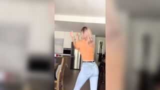 [712 of 3935 Vids] Bree Louise (bree_louisexoxo aka breebbydance) OnlyFans Leaks Nude