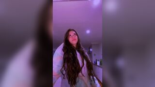 [713 of 3935 Vids] Bree Louise (bree_louisexoxo aka breebbydance) OnlyFans Leaks Nude