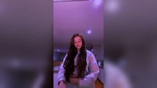 [713 of 3935 Vids] Bree Louise (bree_louisexoxo aka breebbydance) OnlyFans Leaks Nude