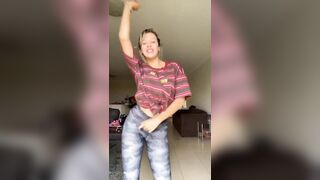 [786 of 3935 Vids] Bree Louise (bree_louisexoxo aka breebbydance) OnlyFans Leaks Nude