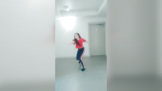 [804 of 3935 Vids] Bree Louise (bree_louisexoxo aka breebbydance) OnlyFans Leaks Nude