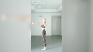 [816 of 3935 Vids] Bree Louise (bree_louisexoxo aka breebbydance) OnlyFans Leaks Nude