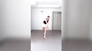[849 of 3935 Vids] Bree Louise (bree_louisexoxo aka breebbydance) OnlyFans Leaks Nude