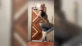 [871 of 3935 Vids] Bree Louise (bree_louisexoxo aka breebbydance) OnlyFans Leaks Nude