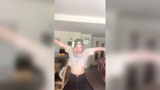 [888 of 3935 Vids] Bree Louise (bree_louisexoxo aka breebbydance) OnlyFans Leaks Nude