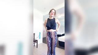 [892 of 3935 Vids] Bree Louise (bree_louisexoxo aka breebbydance) OnlyFans Leaks Nude
