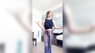 [892 of 3935 Vids] Bree Louise (bree_louisexoxo aka breebbydance) OnlyFans Leaks Nude