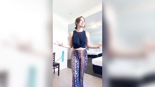 [892 of 3935 Vids] Bree Louise (bree_louisexoxo aka breebbydance) OnlyFans Leaks Nude