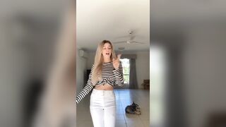 [948 of 3935 Vids] Bree Louise (bree_louisexoxo aka breebbydance) OnlyFans Leaks Nude