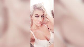[108 of 432 Vids] Missbellaromano (Miss Bella Romano) OnlyFans Leaks Nude Naughty