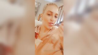 [201 of 432 Vids] Missbellaromano (Miss Bella Romano) OnlyFans Leaks Nude Naughty