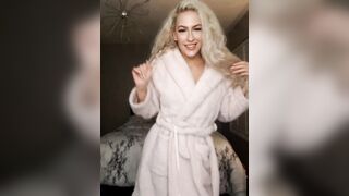 [379 of 432 Vids] Missbellaromano (Miss Bella Romano) OnlyFans Leaks Nude Naughty