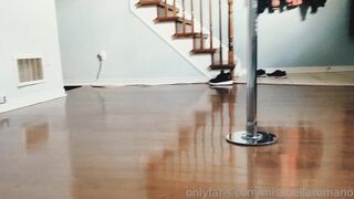 [416 of 432 Vids] Missbellaromano (Miss Bella Romano) OnlyFans Leaks Nude Naughty