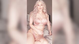 [99 of 432 Vids] Missbellaromano (Miss Bella Romano) OnlyFans Leaks Nude Naughty