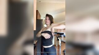 [3 of 132 Vids] Onegirlnextdoor (Useyourimagination) OnlyFans Leaks Nude