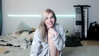 Fucks her Tight Pussy- Novaruu (scarletloveu) OnlyFans Leaks Nude