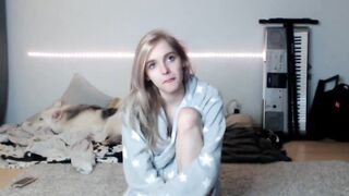 Fucks her Tight Pussy- Novaruu (scarletloveu) OnlyFans Leaks Nude