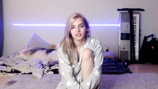 Fucks her Tight Pussy- Novaruu (scarletloveu) OnlyFans Leaks Nude