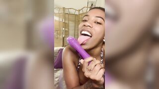 [38 of 102 Vids] Darlingnicky (Darling Nicky VIP) OnlyFans Leaks Nude Ebony