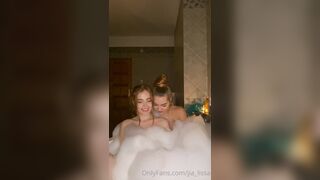 [38 of 70 Vids] Jia_lissa (jialissaonly) OnlyFans Leaks Nude Jiologyst